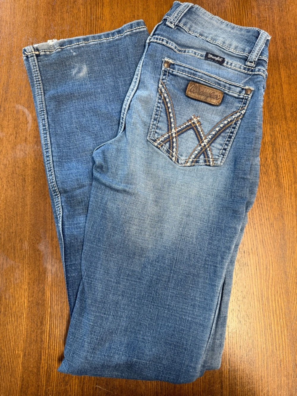 Wrangler Women's Blue Bootcut Jeans with Embroidered Back Pockets